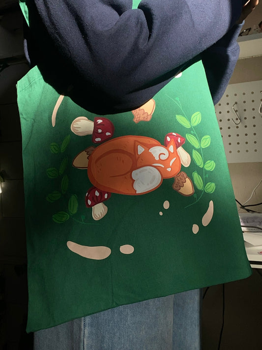 Sleeping Fox Green Tote Bag