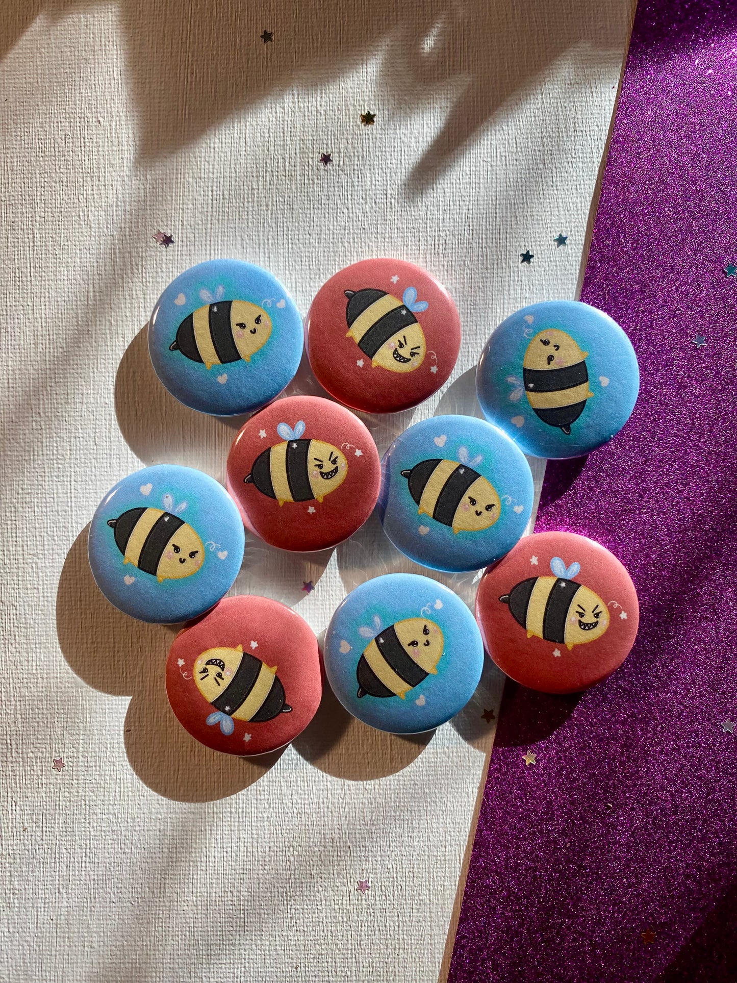 Mini Bees 1.2 Inch Buttons